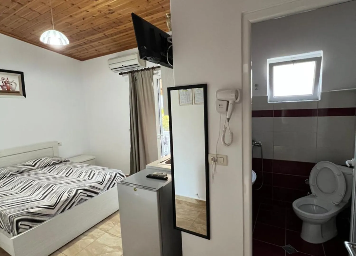 Golden Villa-Ksamil 0*, Ksamil Albanien